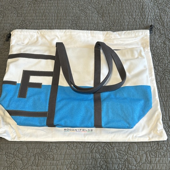 Rodan + Fields large tote - Picture 3 of 8